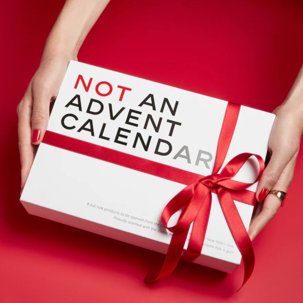 Juliette has a gun - Not an Advent Calendar